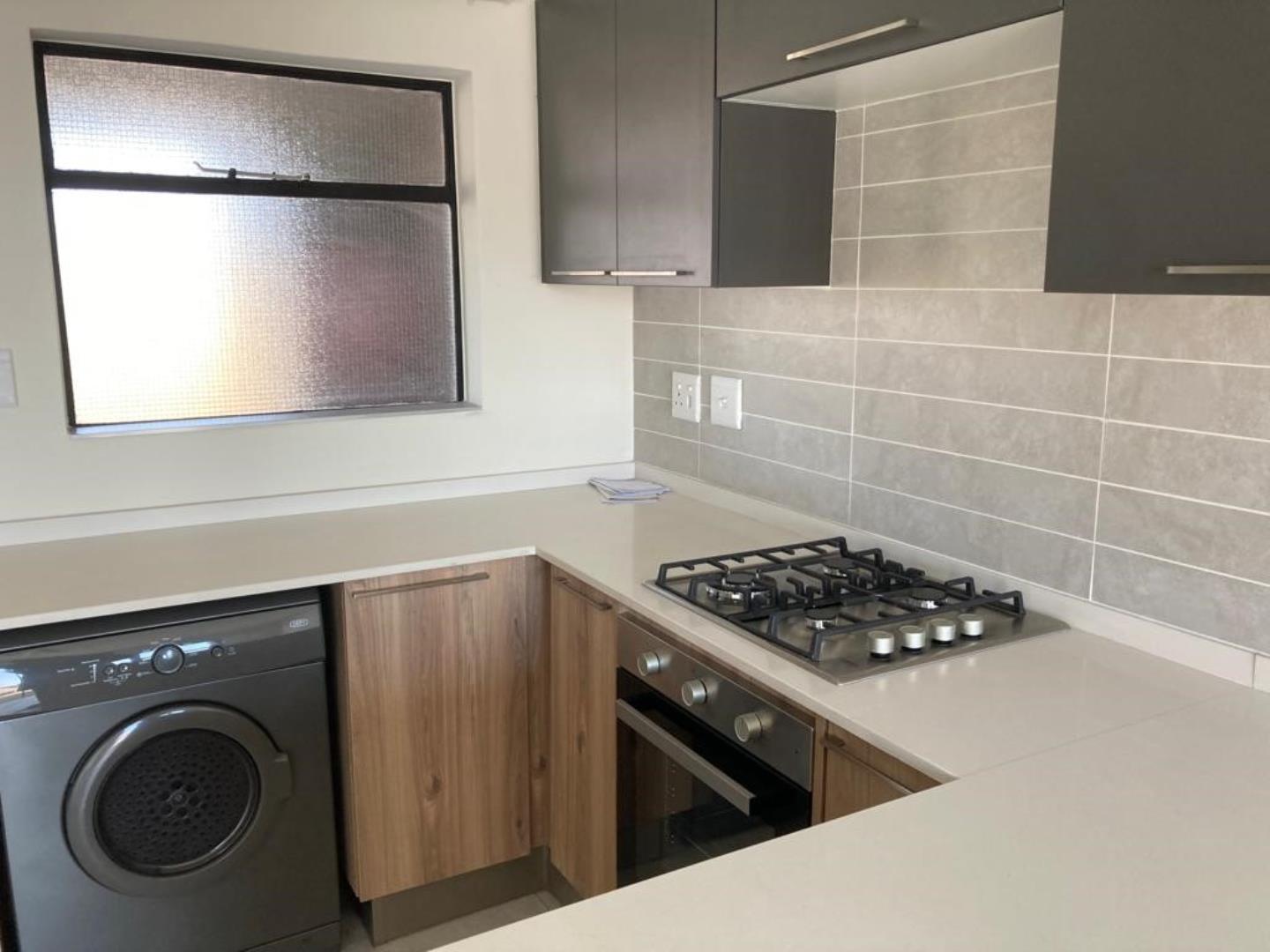 768654_cblos_1_bed_kitchen_3.jpg